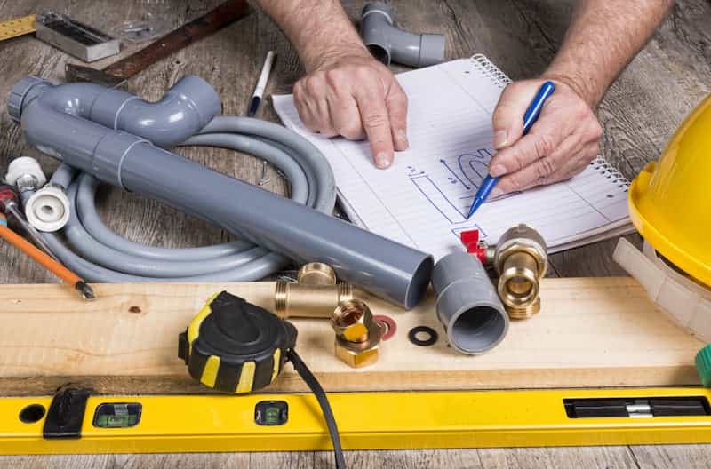 plumbing-with-different-tools