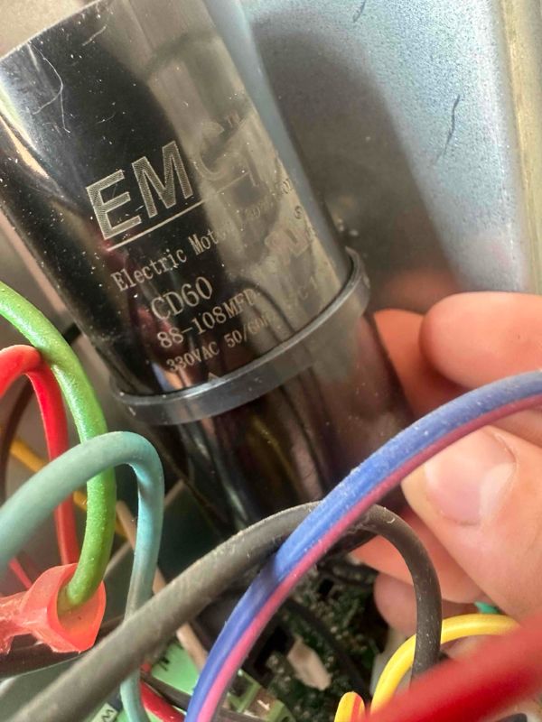 Capacitor-10.jpg